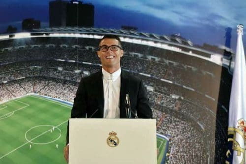 Real Madrid, Cristiano Ronaldo rinnova fino al 2021