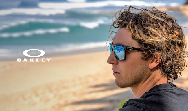 oakley wsl peniche