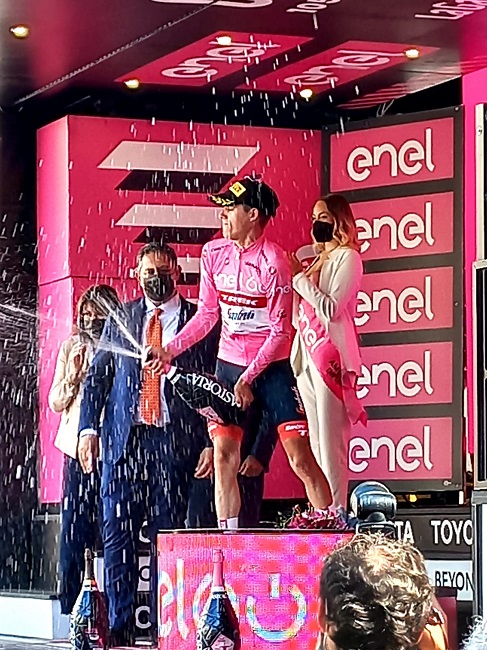 giro d'Italia premiazione Genova