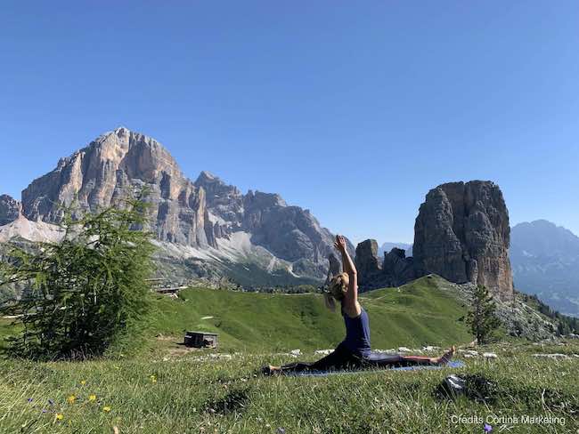 yoga cortina