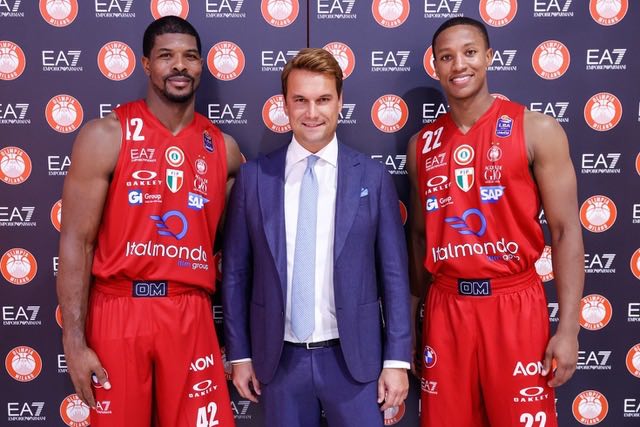 Kyle Hines Olimpia Milano, Federico Pozzi Chiesa AD Italmondo, Devon Hall Olimpia Milano