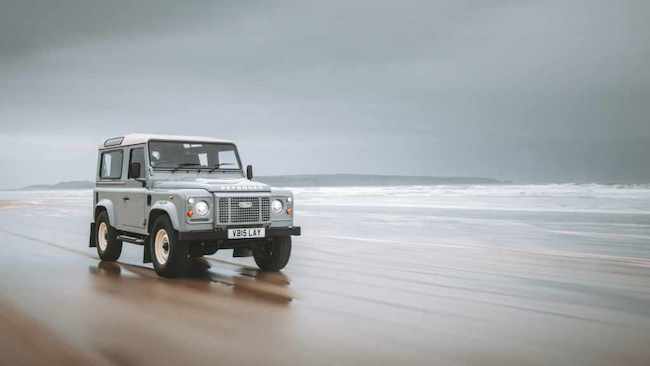 land rover classic defender