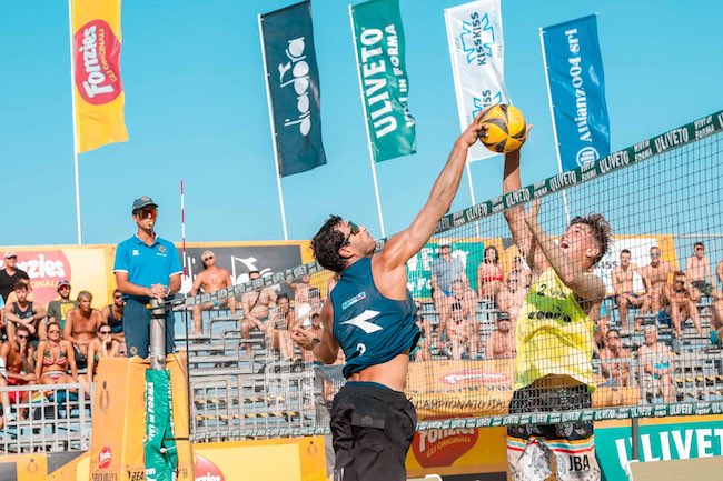 attacco beach volley
