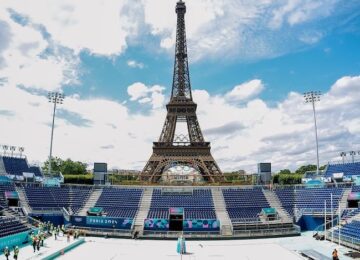 stadio torre eiffel