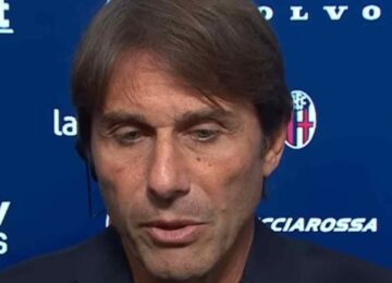 Antonio Conte in primo piano