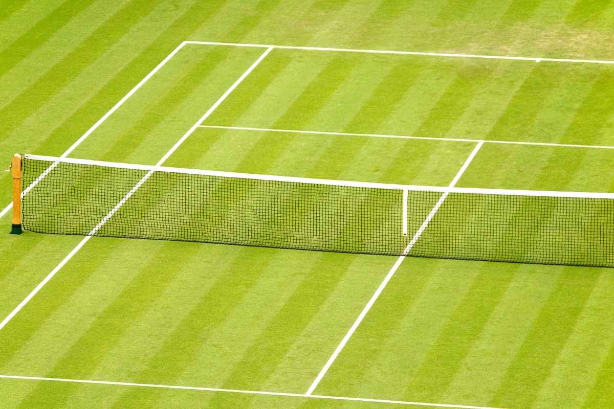 tennis campo erba